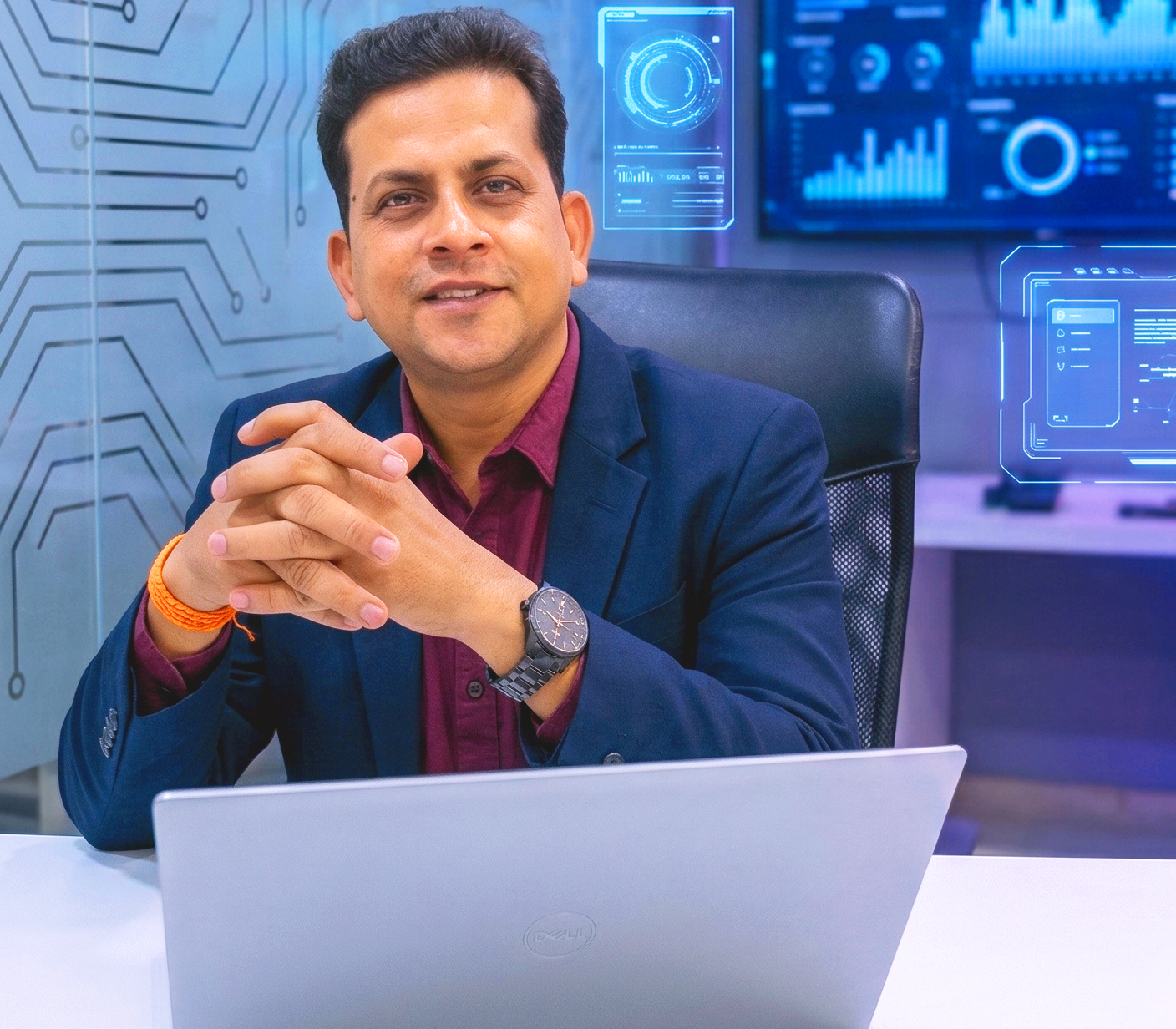 Vinay Singh - Digital Marketing Trainer at Future Multimedia Indore - 18 Years Experience